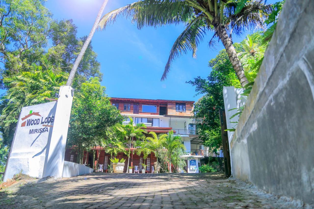 Wood Lodge มิริสซา ภายนอก รูปภาพ