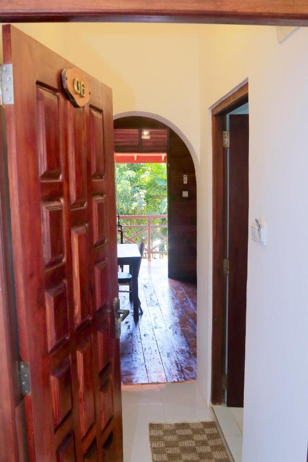Wood Lodge มิริสซา ภายนอก รูปภาพ