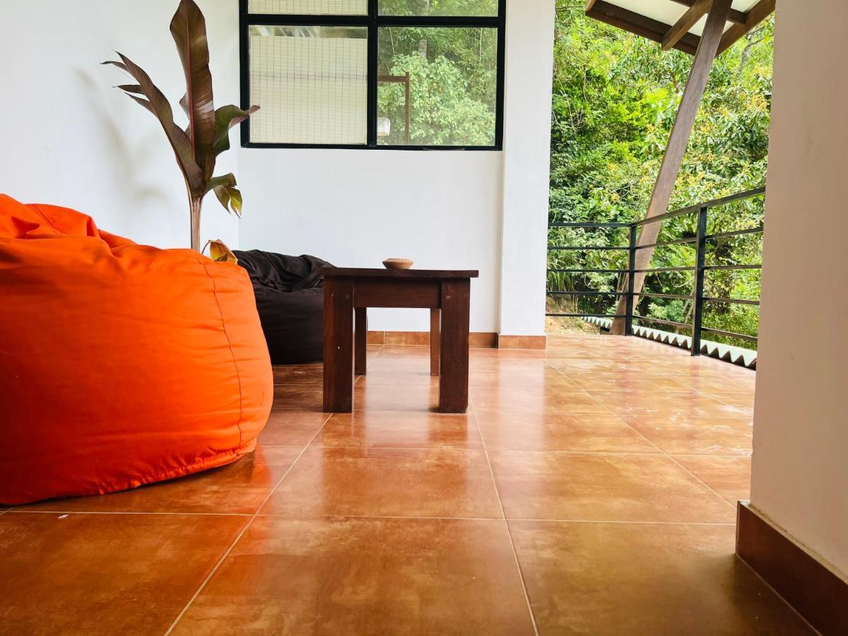 Wood Lodge มิริสซา ภายนอก รูปภาพ